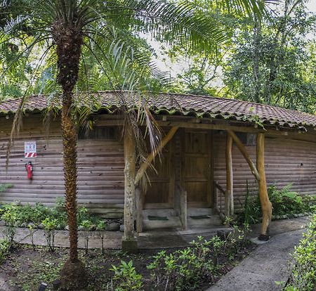 Bugabutik Hotel Resort Cocles Beach Zewnętrze zdjęcie